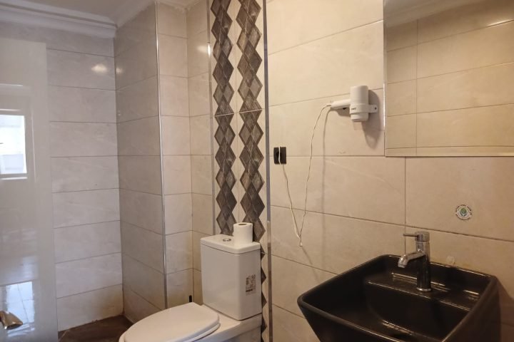 WhatsApp Image 2025-05-30 at 17.20.46 (1)